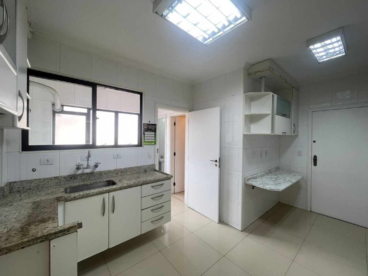 Apartamento à venda no Aparecida: