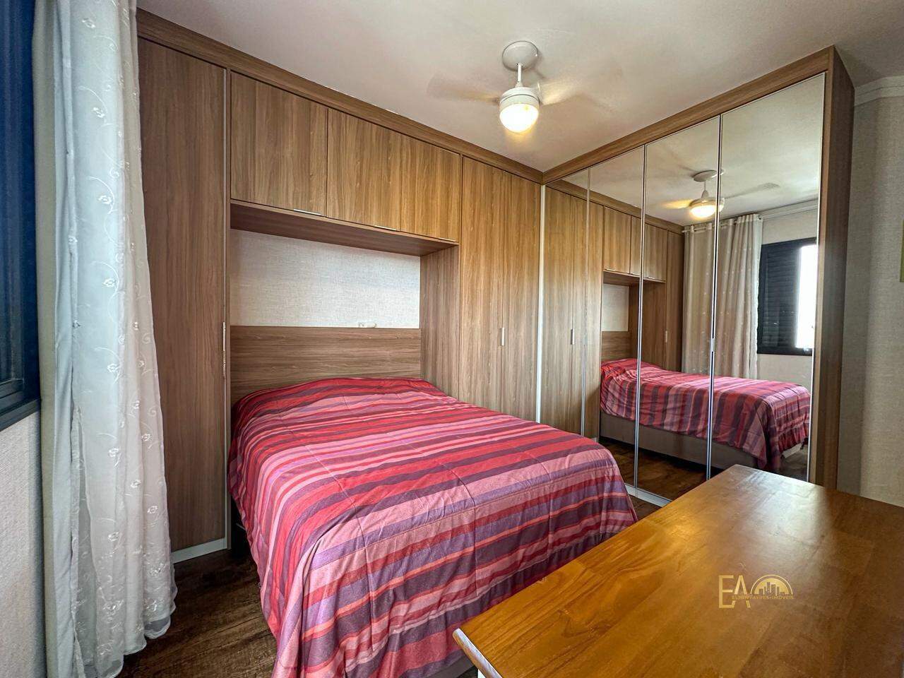 Apartamento à venda no Embaré: 