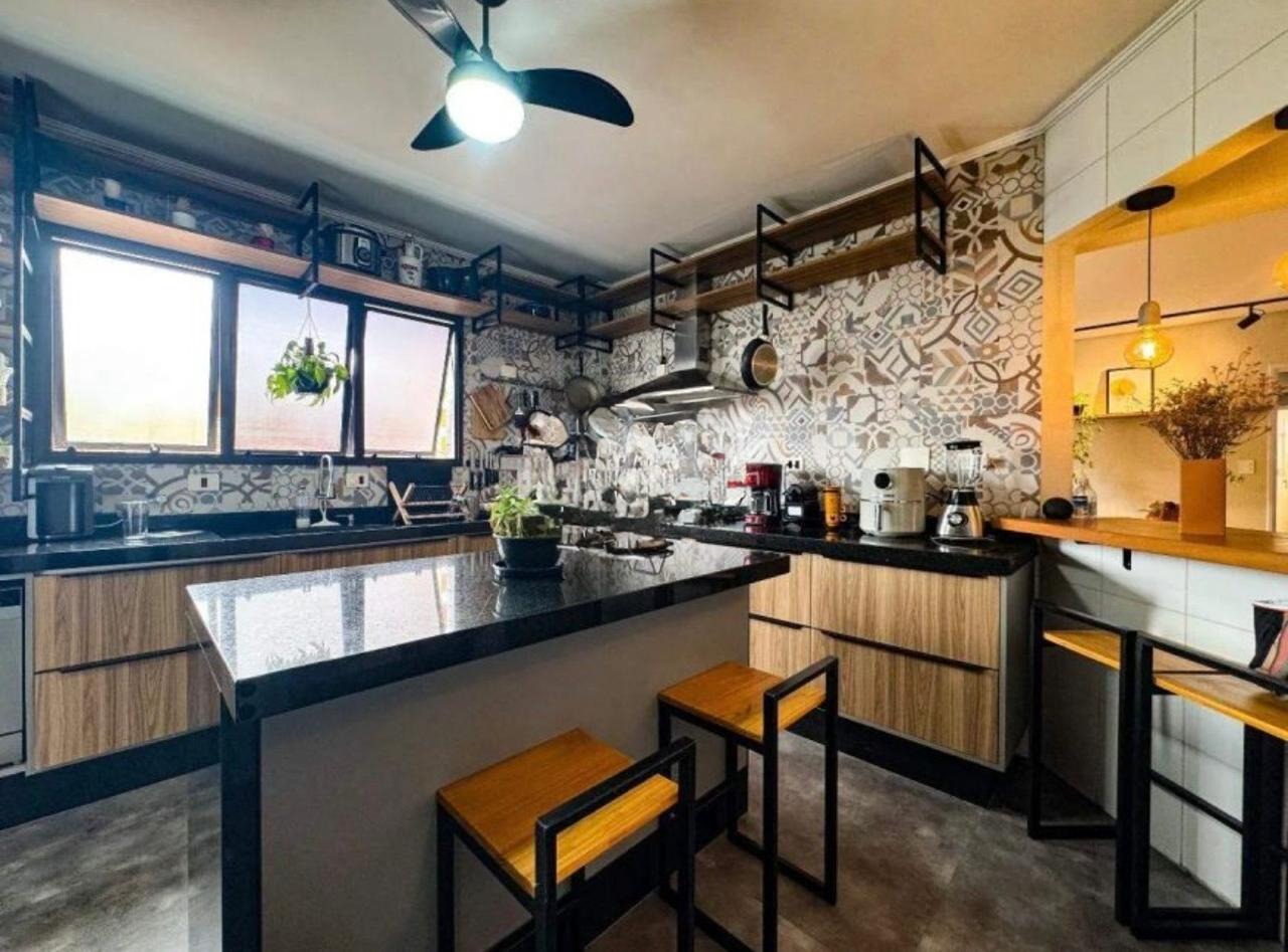 Apartamento à venda no Embaré: 