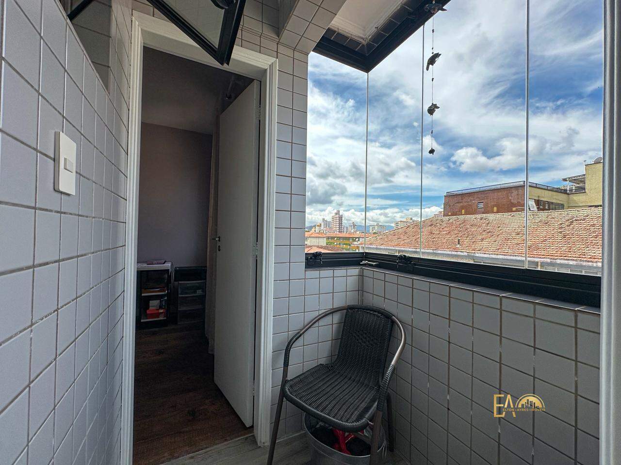 Apartamento à venda no Embaré: 