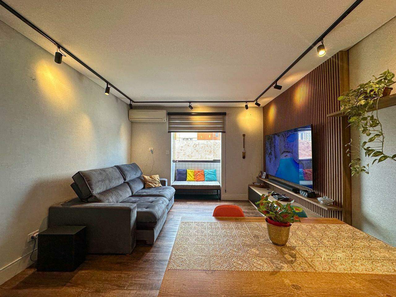 Apartamento à venda no Embaré: 