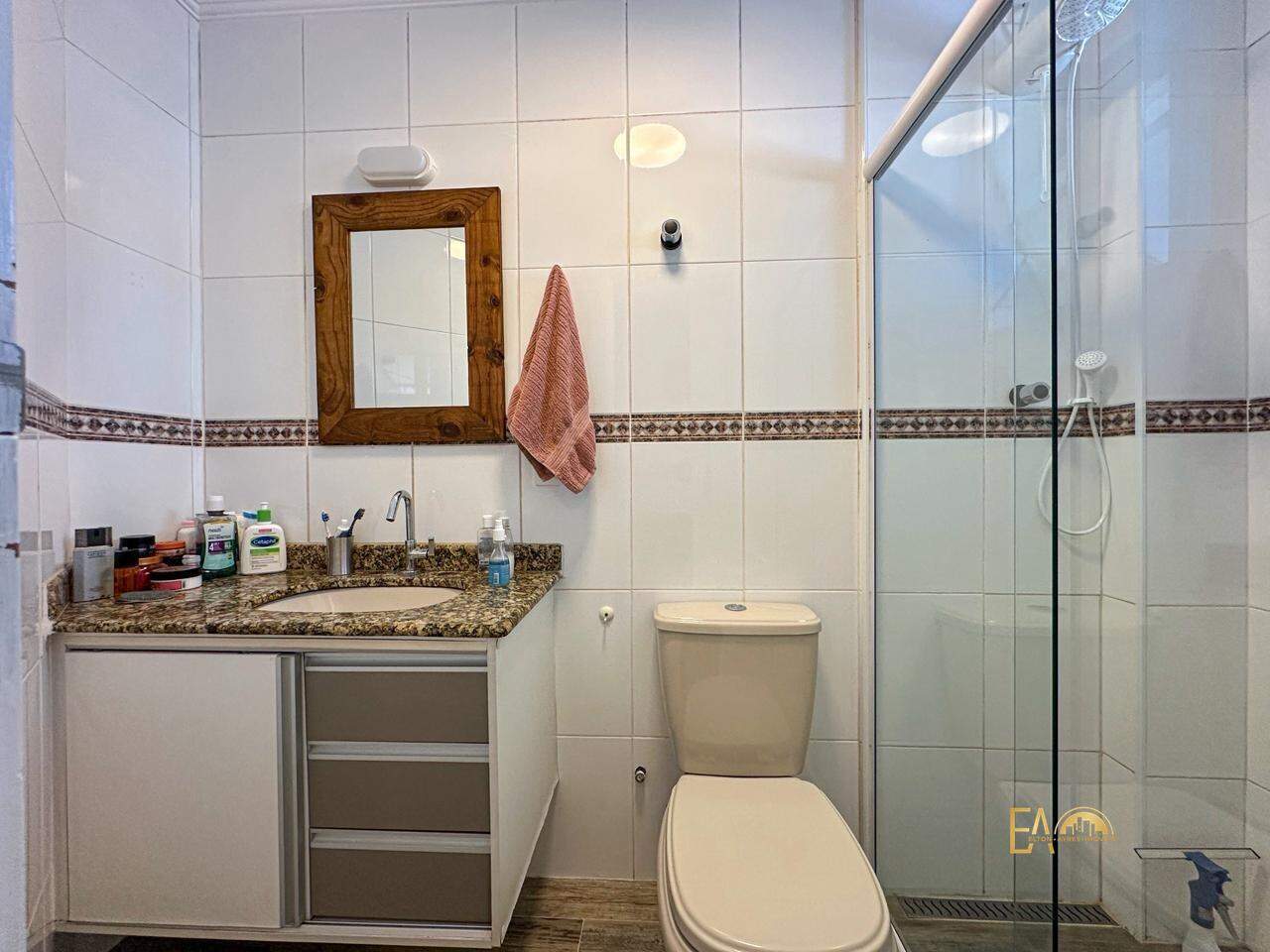 Apartamento à venda no Embaré: 