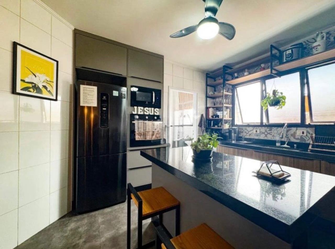 Apartamento à venda no Embaré: 