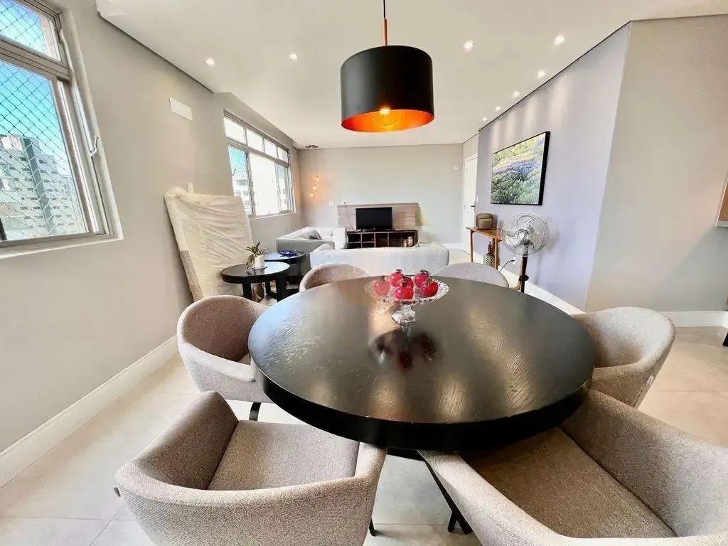 Apartamento à venda no Embaré: 