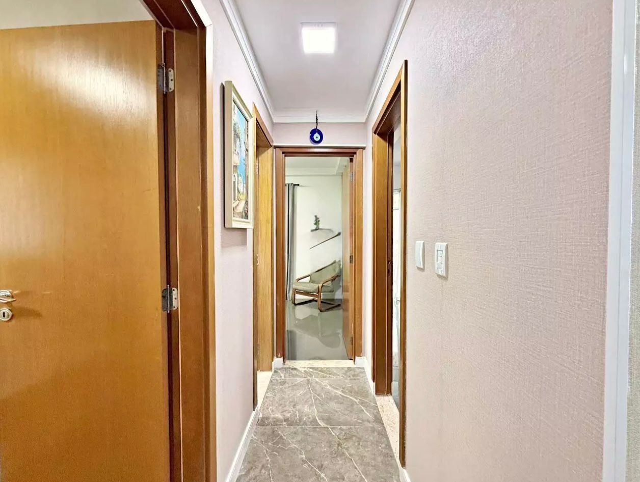 Apartamento à venda no Ponta da Praia: