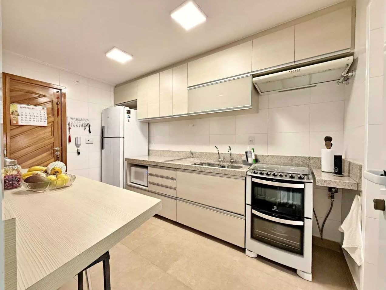 Apartamento à venda no Ponta da Praia: