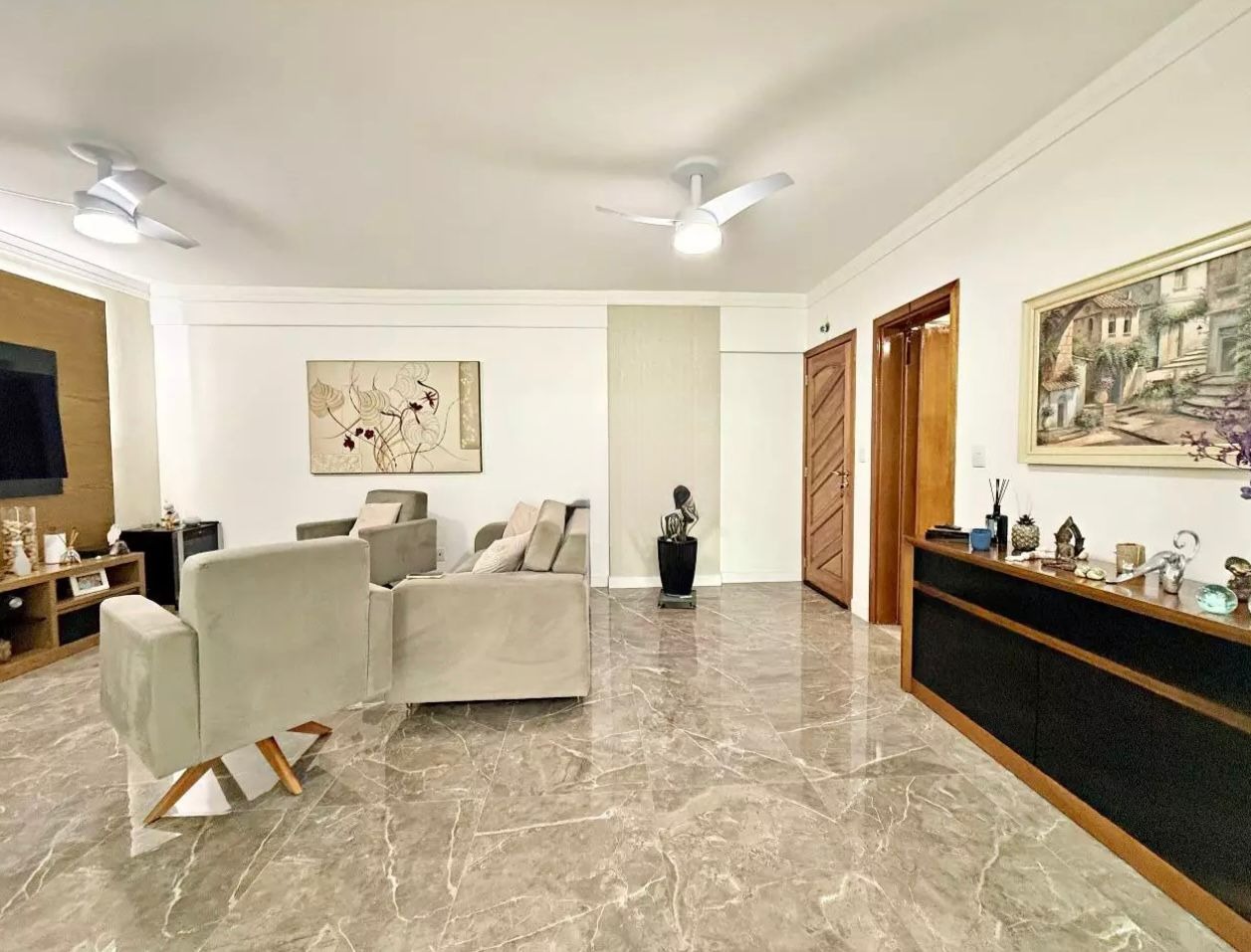 Apartamento à venda no Ponta da Praia: