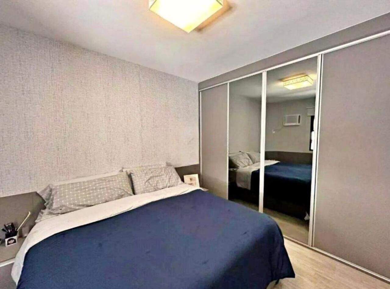 Apartamento à venda no Ponta da Praia: 