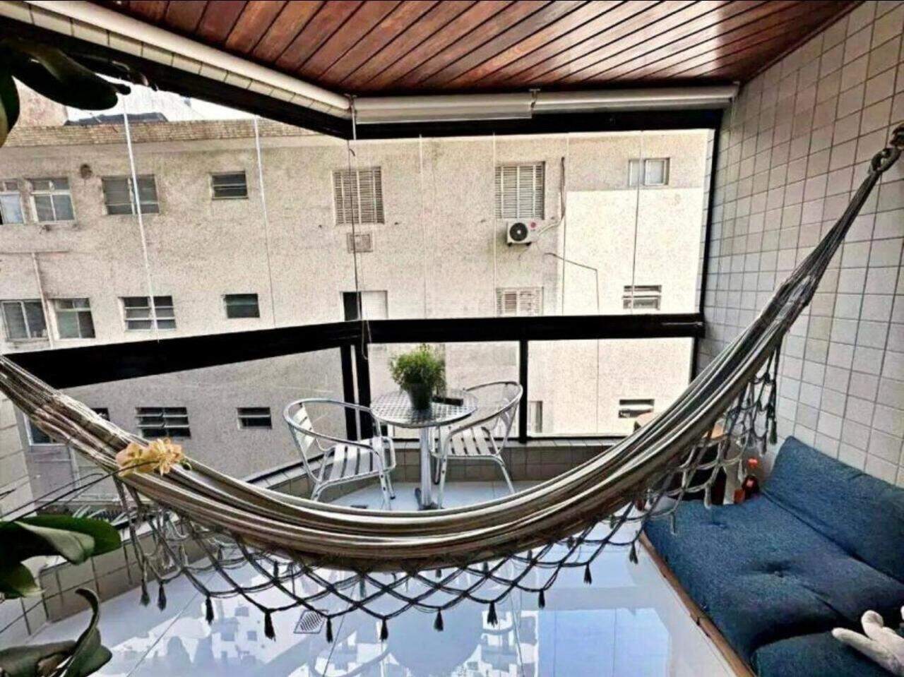 Apartamento à venda no Ponta da Praia: 