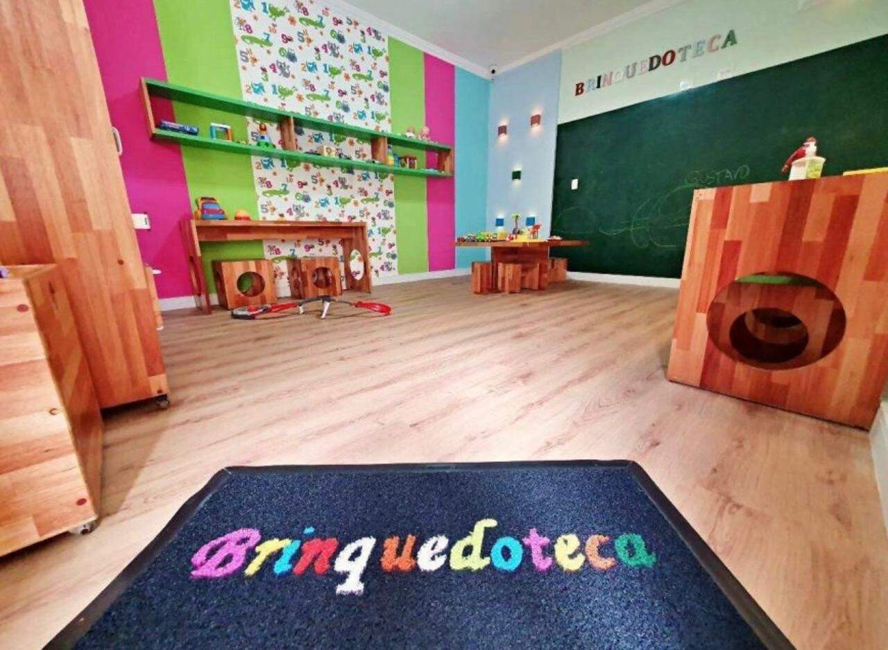 Apartamento à venda no Ponta da Praia: 
