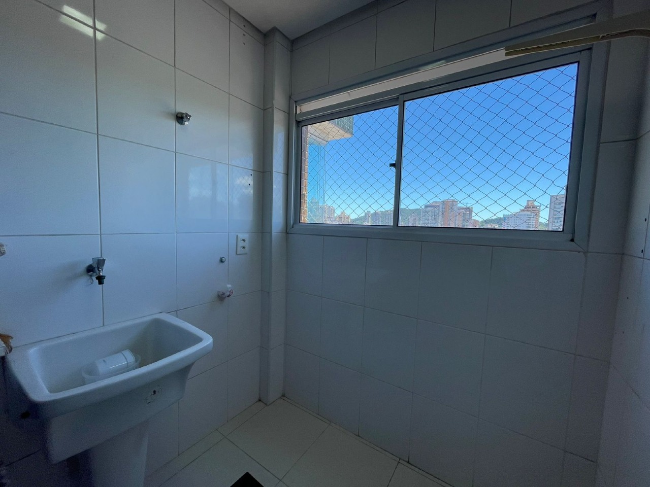 Apartamento à venda no Ponta da Praia: