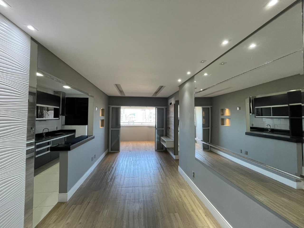 Apartamento à venda no Ponta da Praia: