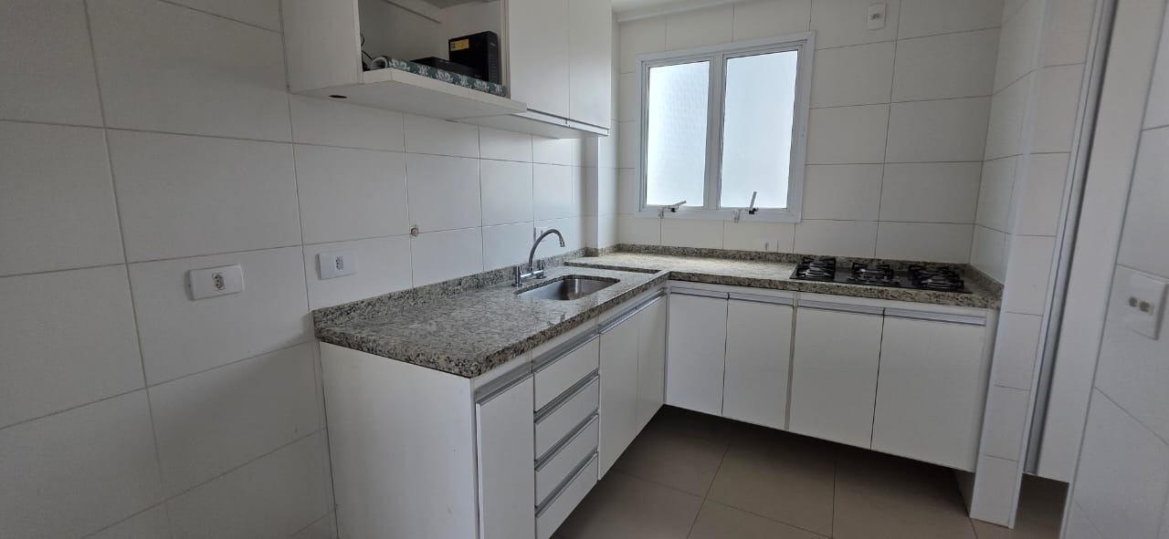 Apartamento à venda no Ponta da Praia: 