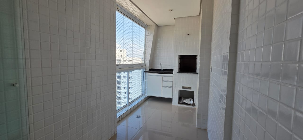 Apartamento à venda no Ponta da Praia: 