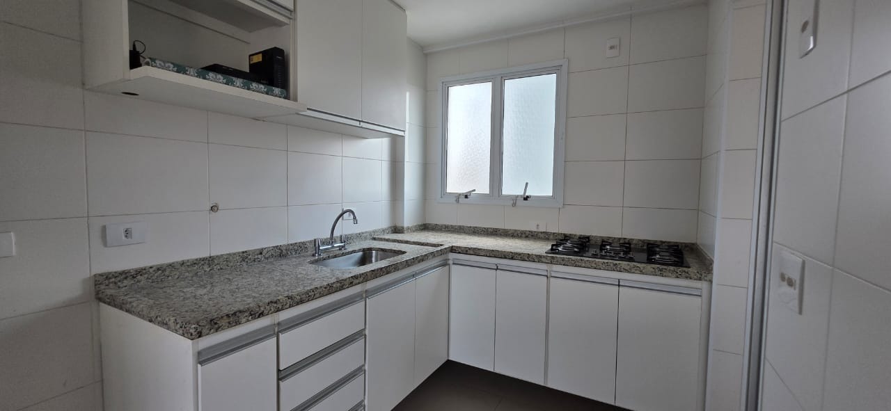 Apartamento à venda no Ponta da Praia: 