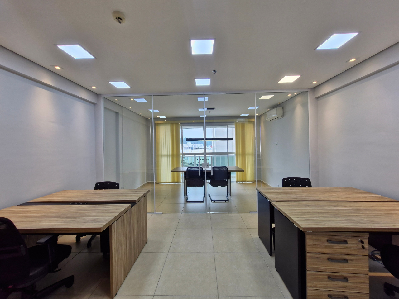 Conjunto Comercial para aluguel no Gonzaga: 