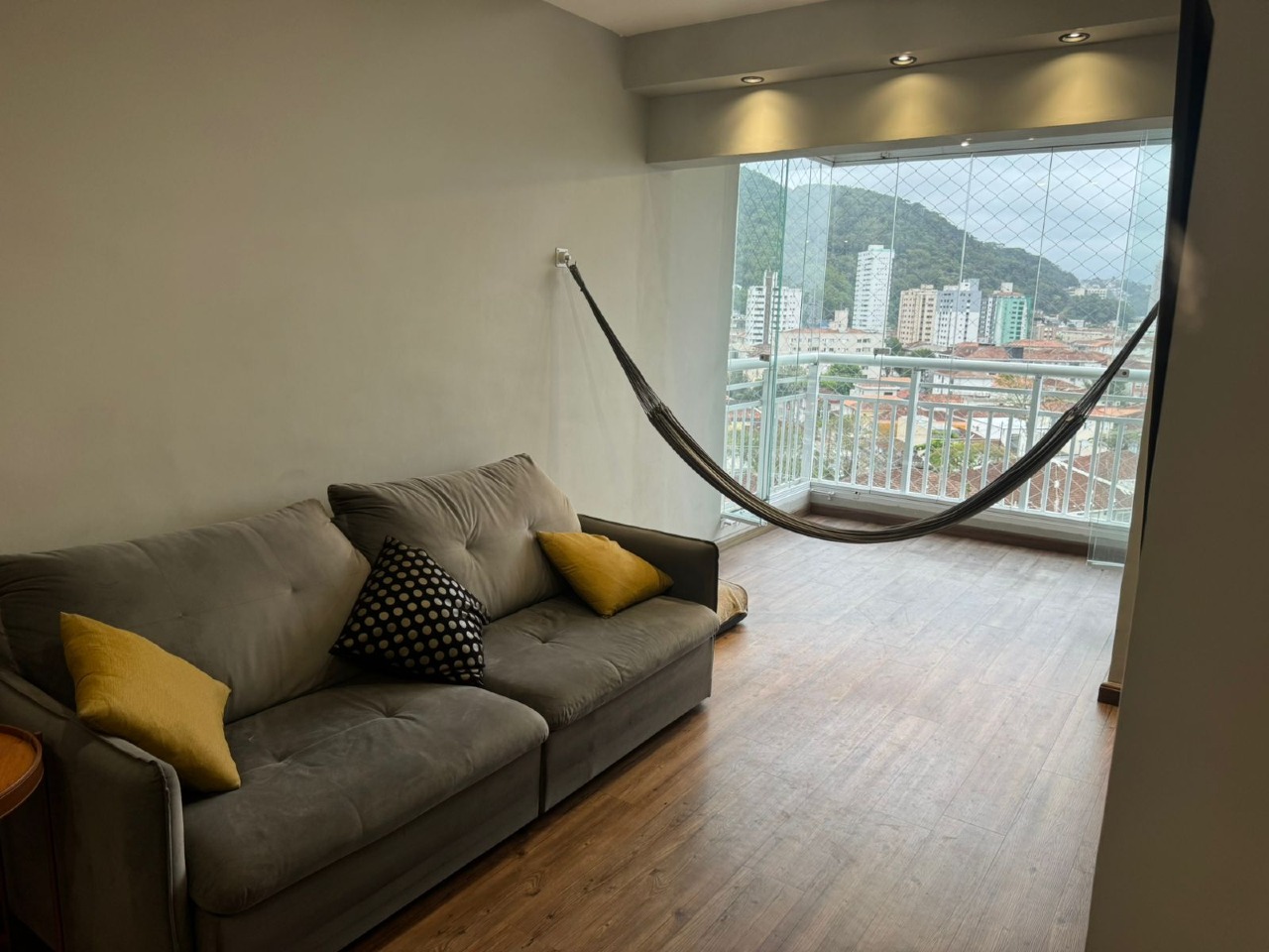 Apartamento à venda no Marapé: 