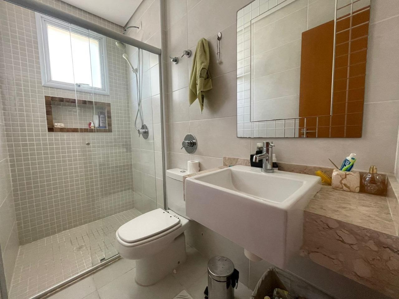 Apartamento à venda no Embaré: