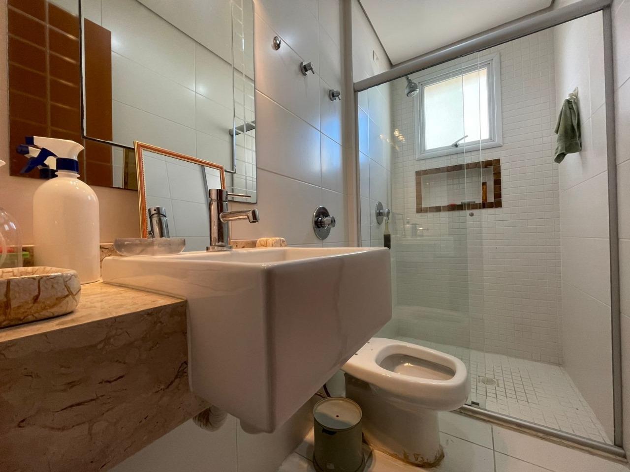 Apartamento à venda no Embaré: