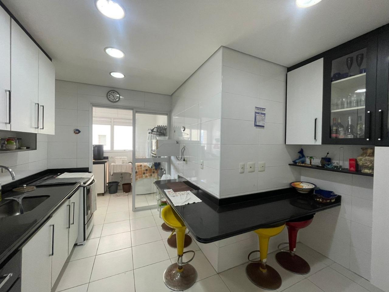 Apartamento à venda no Embaré: