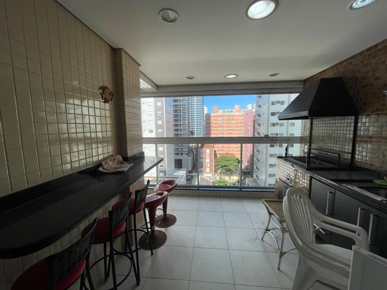 Apartamento à venda no Embaré: