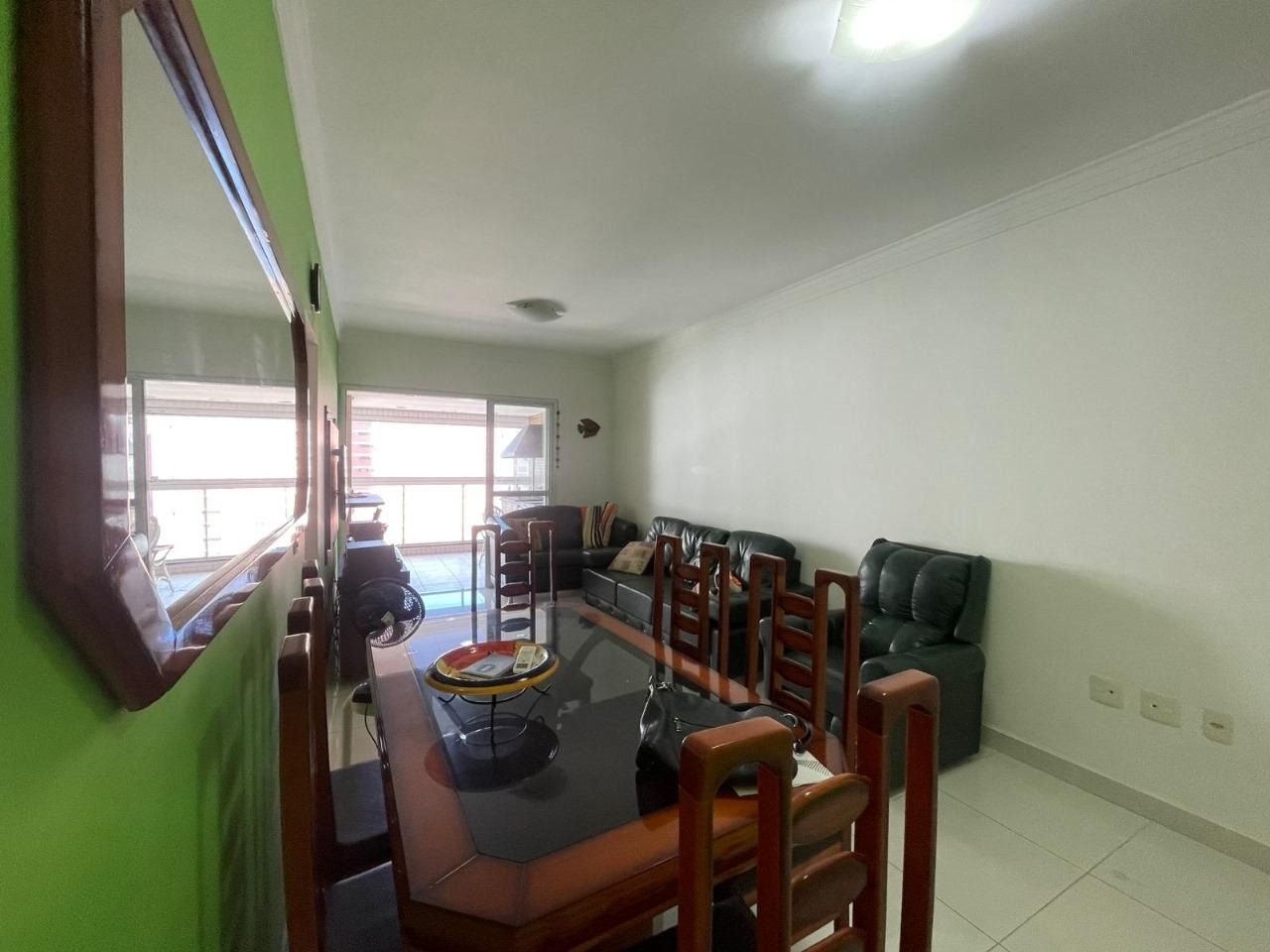 Apartamento à venda no Embaré: