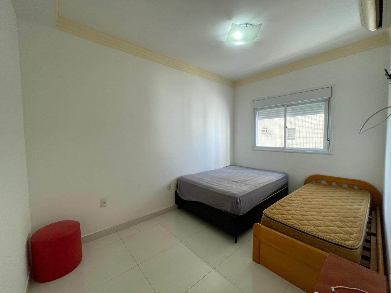 Apartamento à venda no Embaré: