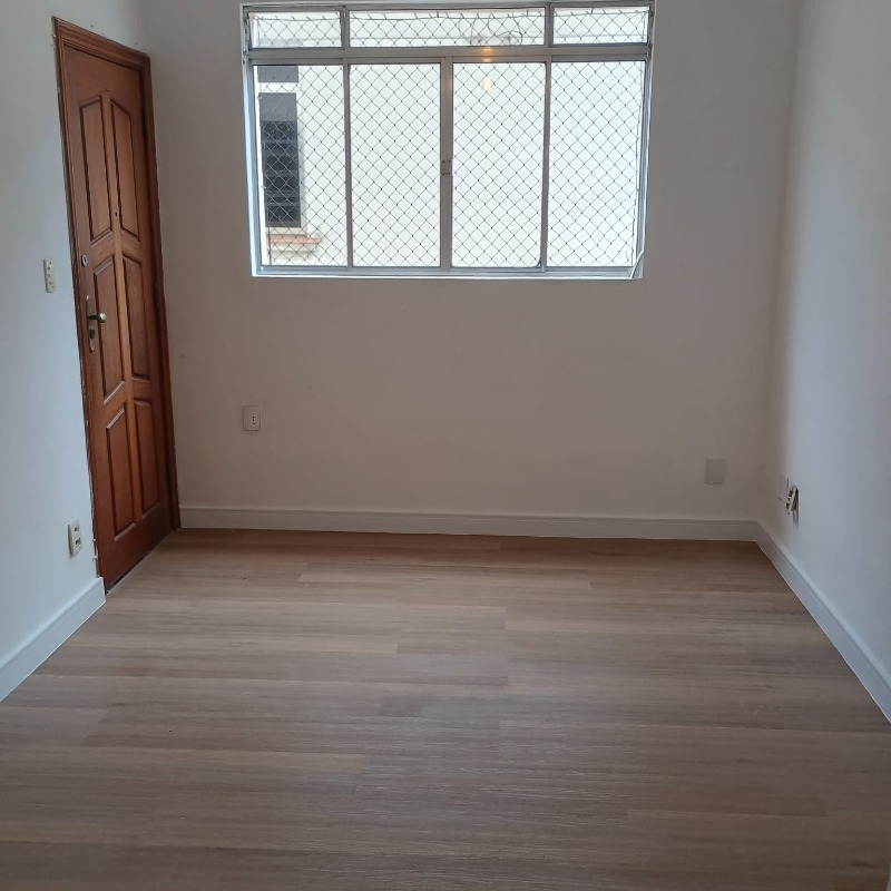 Apartamento à venda no Embaré: 