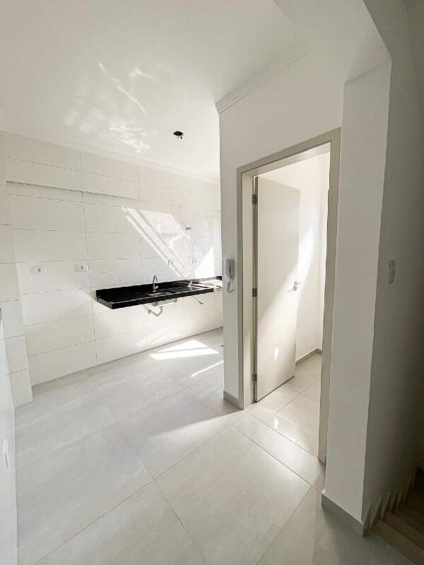 Casa de Condomínio à venda no Macuco: 