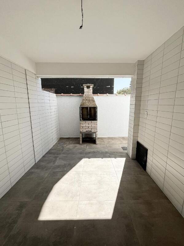 Casa de Condomínio à venda no Macuco: 