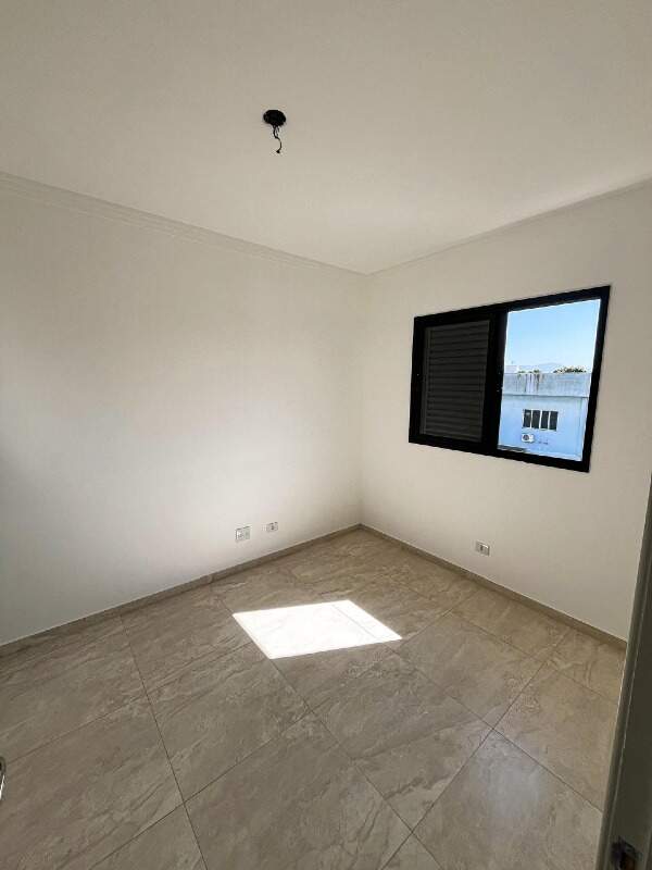 Casa de Condomínio à venda no Macuco: 