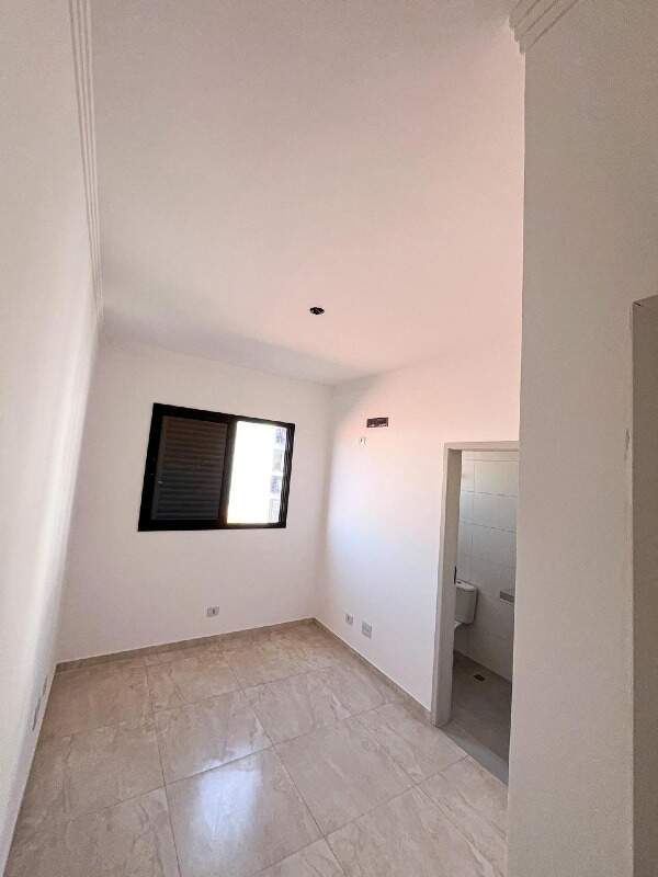 Casa de Condomínio à venda no Macuco: 