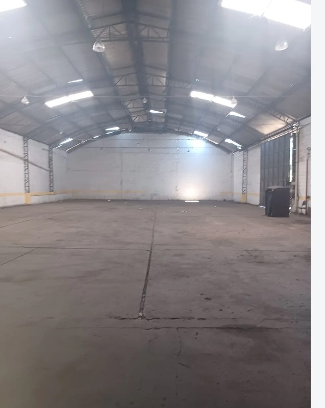 Galpão para aluguel no Chico de Paula: 