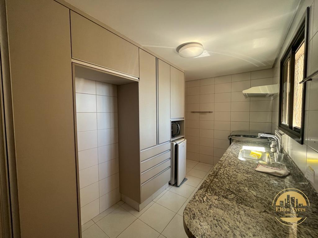 Apartamento à venda no Ponta da Praia: 