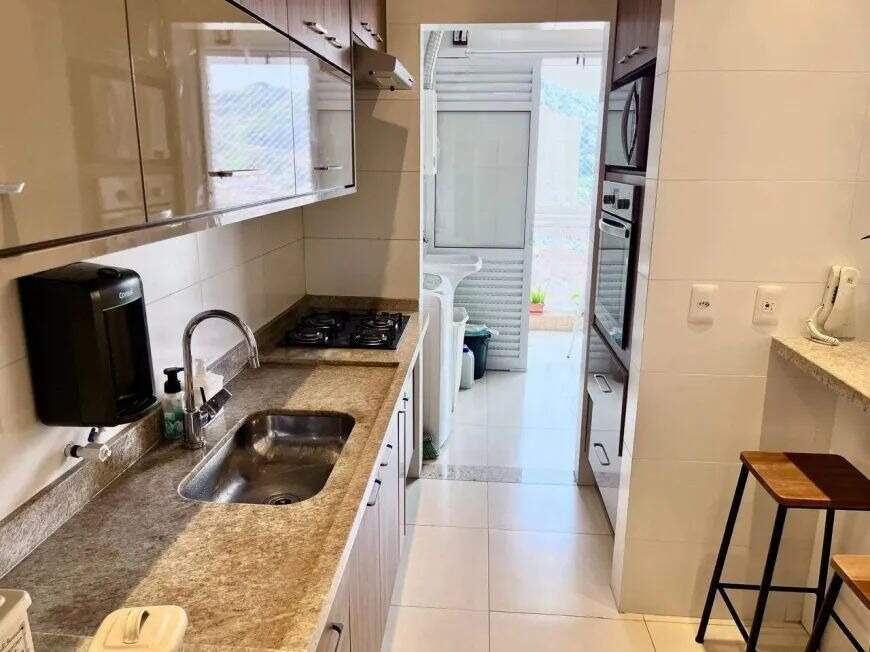 Apartamento à venda no Marapé: 