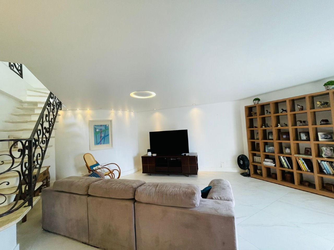 Cobertura à venda no Ponta da Praia: 