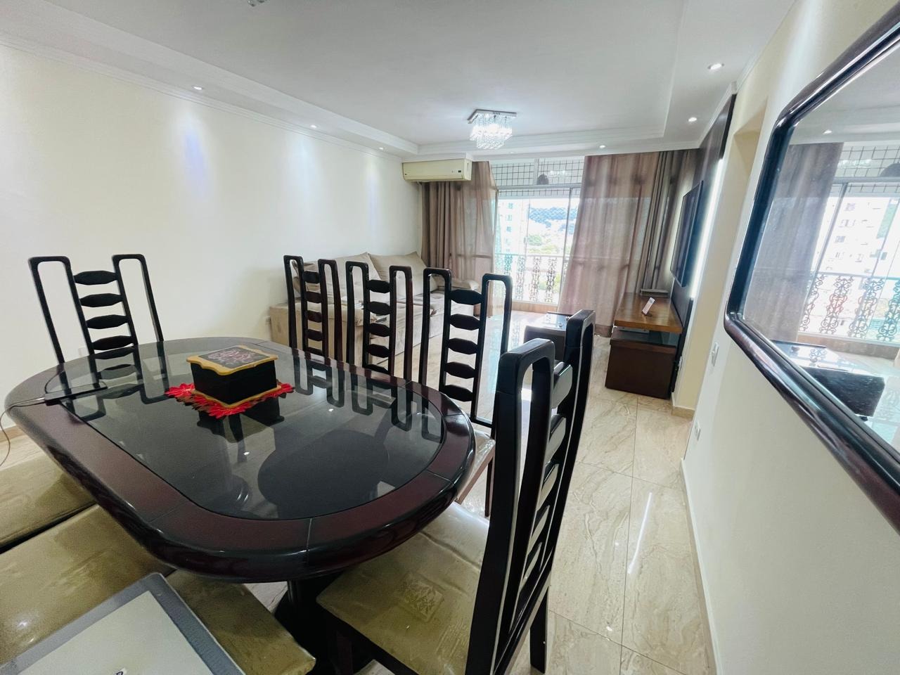 Apartamento à venda no Campo Grande: 