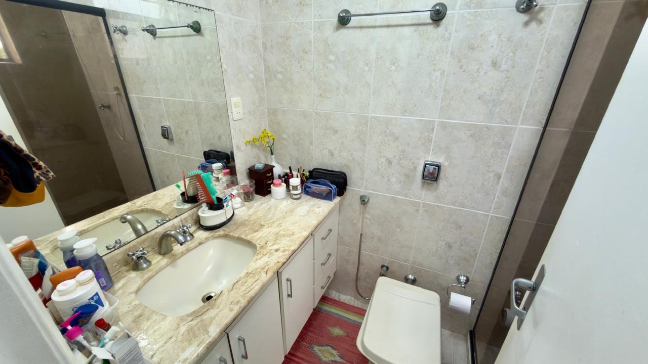 Apartamento à venda no Embaré: 