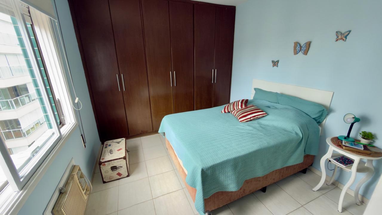 Apartamento à venda no Embaré: 