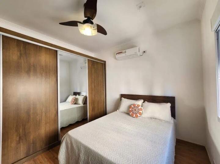 Apartamento à venda no Ponta da Praia: 