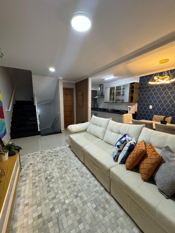 Casa à venda no Marapé: 