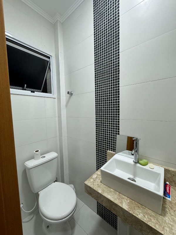 Casa à venda no Marapé: 