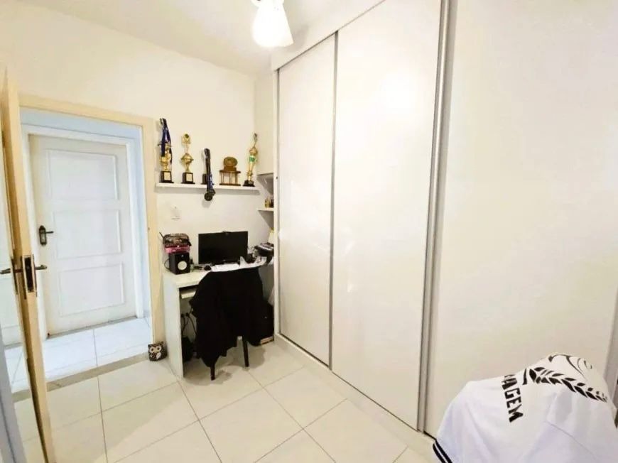 Apartamento à venda no Embaré: 