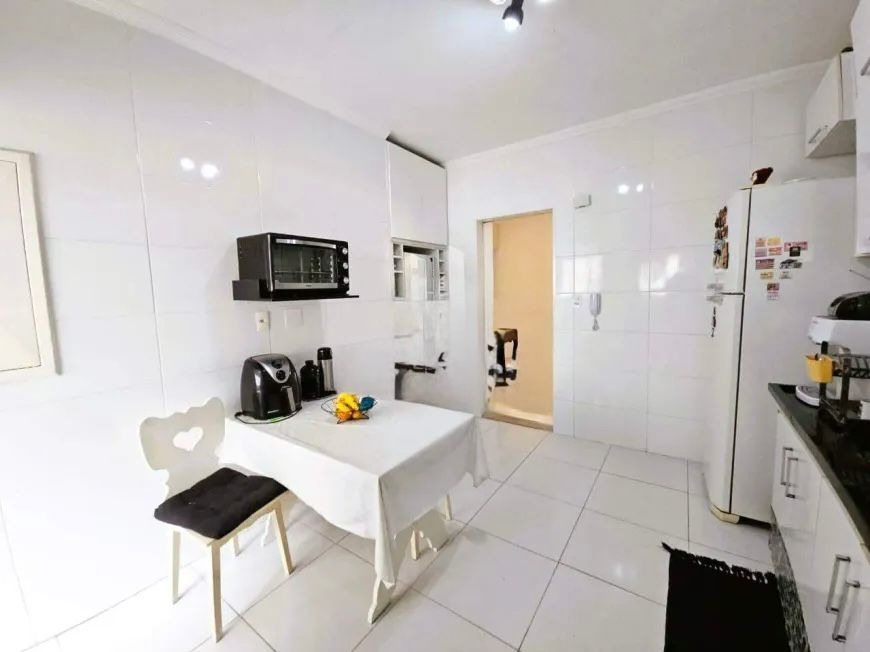 Apartamento à venda no Embaré: 