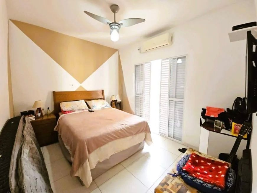 Apartamento à venda no Embaré: 