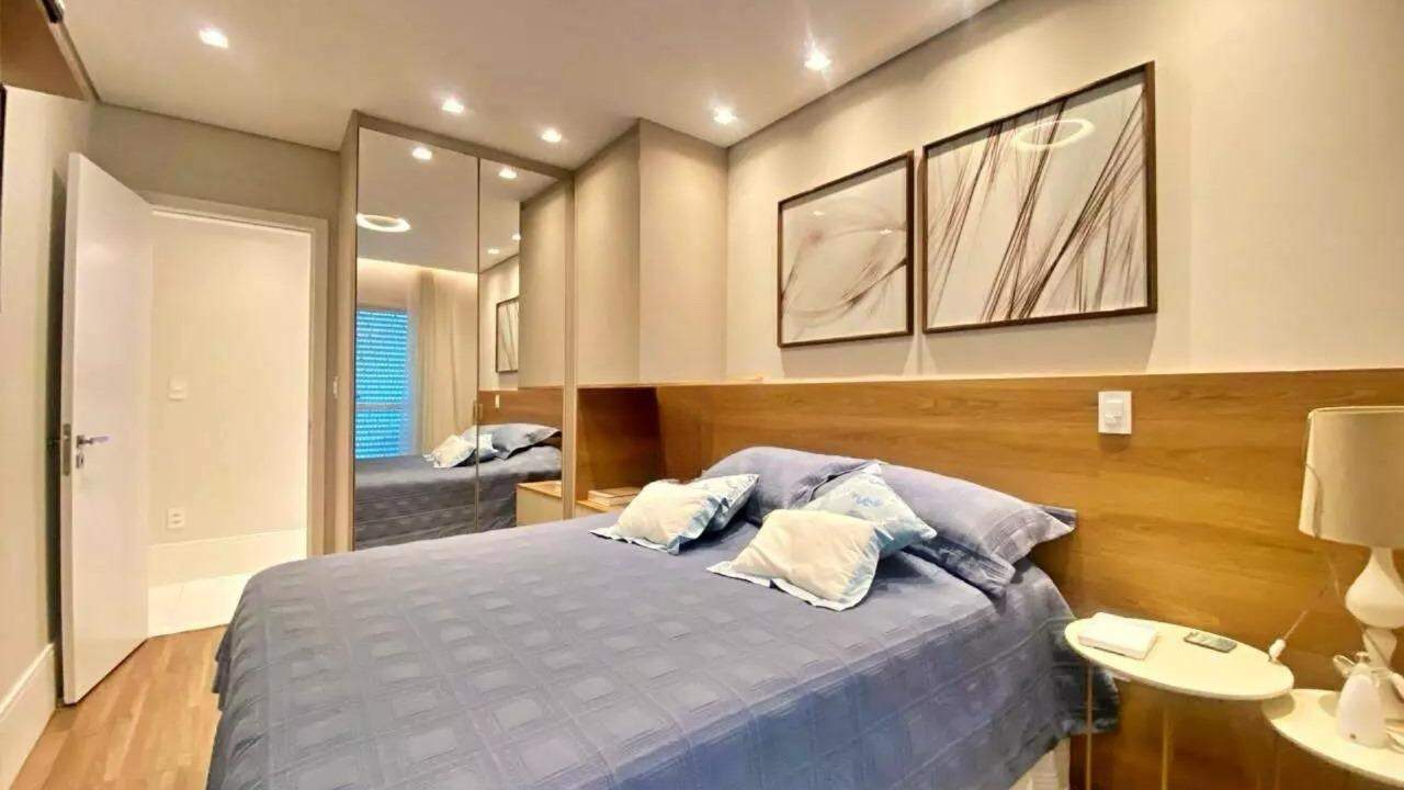 Apartamento à venda no Embaré: 