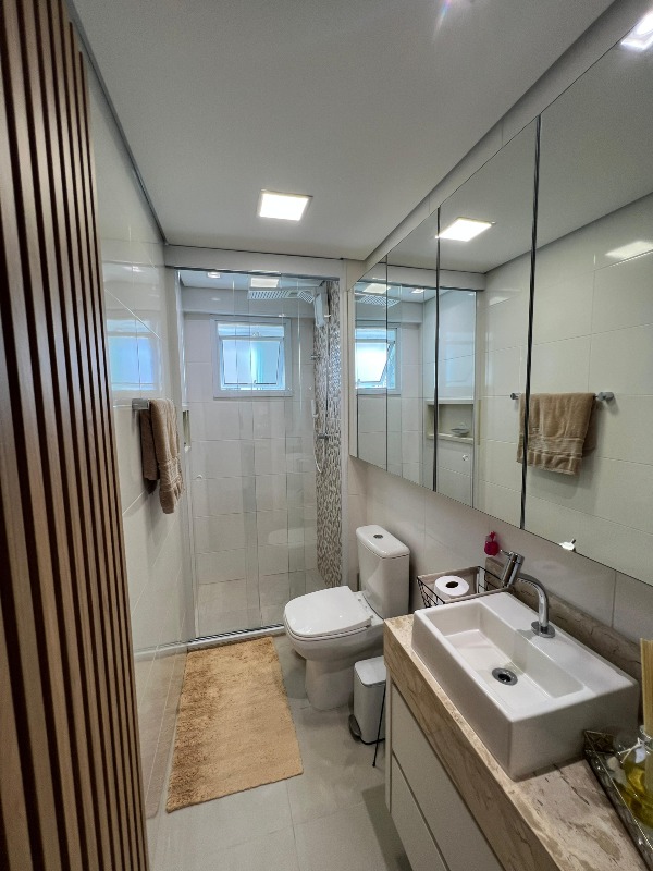 Apartamento à venda no Embaré: 