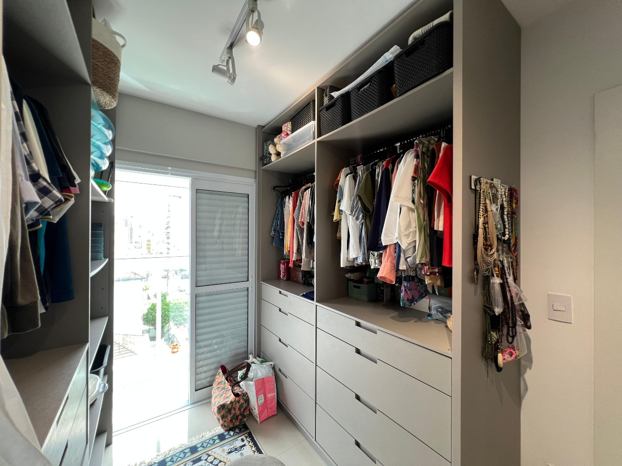 Apartamento à venda no Embaré: 