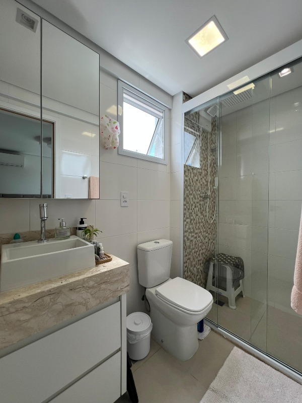 Apartamento à venda no Embaré: 