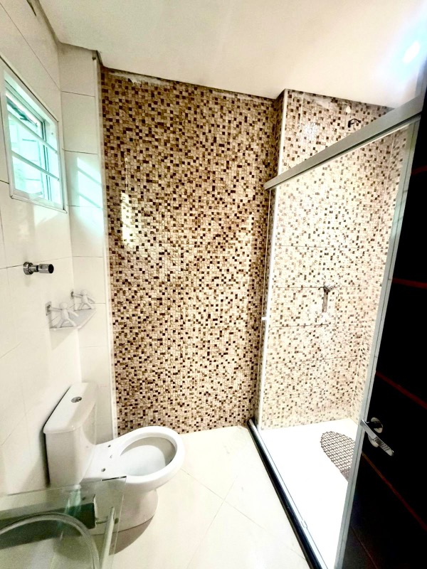 Casa à venda no Boqueirão: 